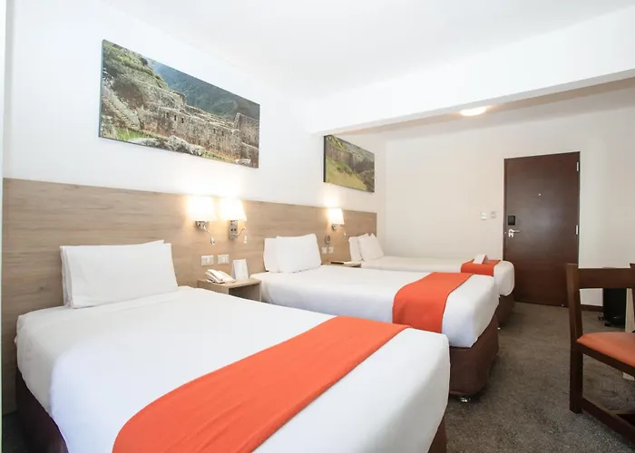 Hotel Casa Andina Standard Catedral 3*